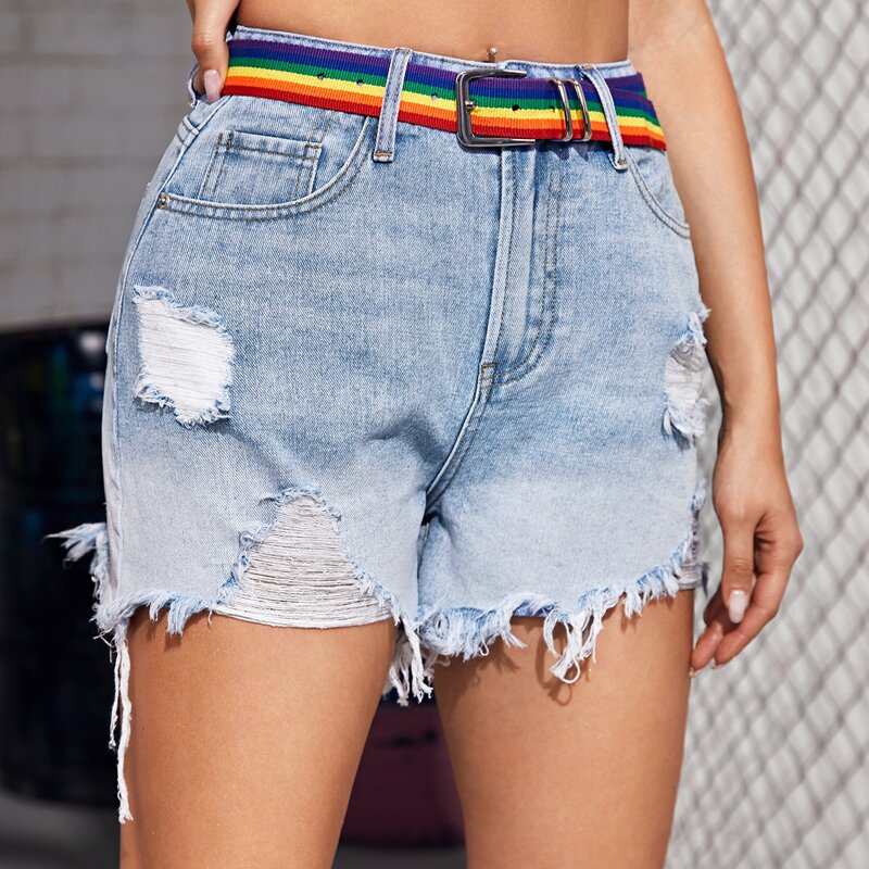 

Raw Hem Ripped Denim Shorts Without Belt, Light wash