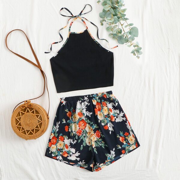 

Contrast Binding Halter Top & Floral Print Shorts Set, Multicolor