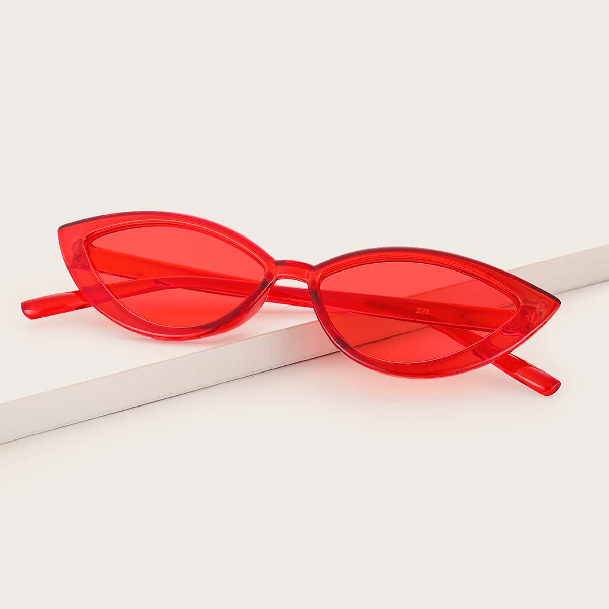 

Cat Eye Sunglasses