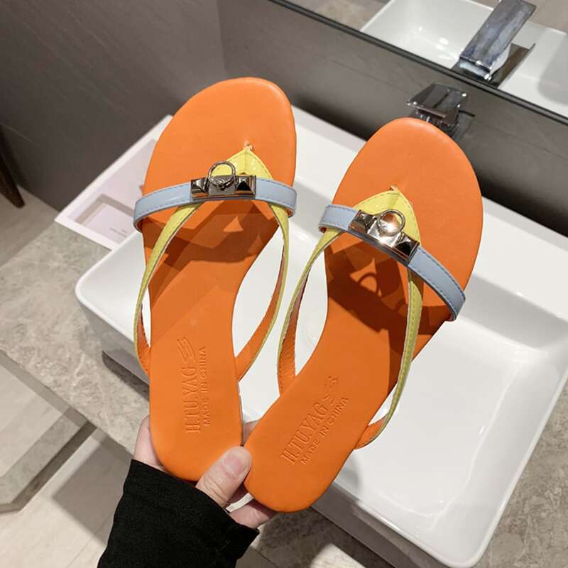 

Wide Fit Flip Flops, Multicolor