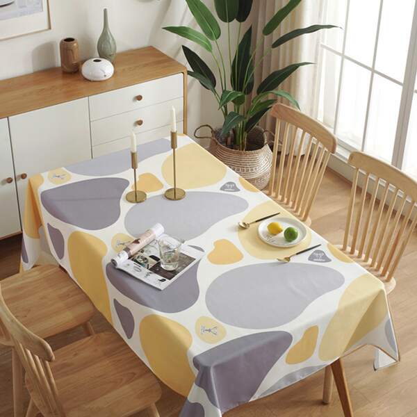 

Graphic Print Tablecloth, Multicolor