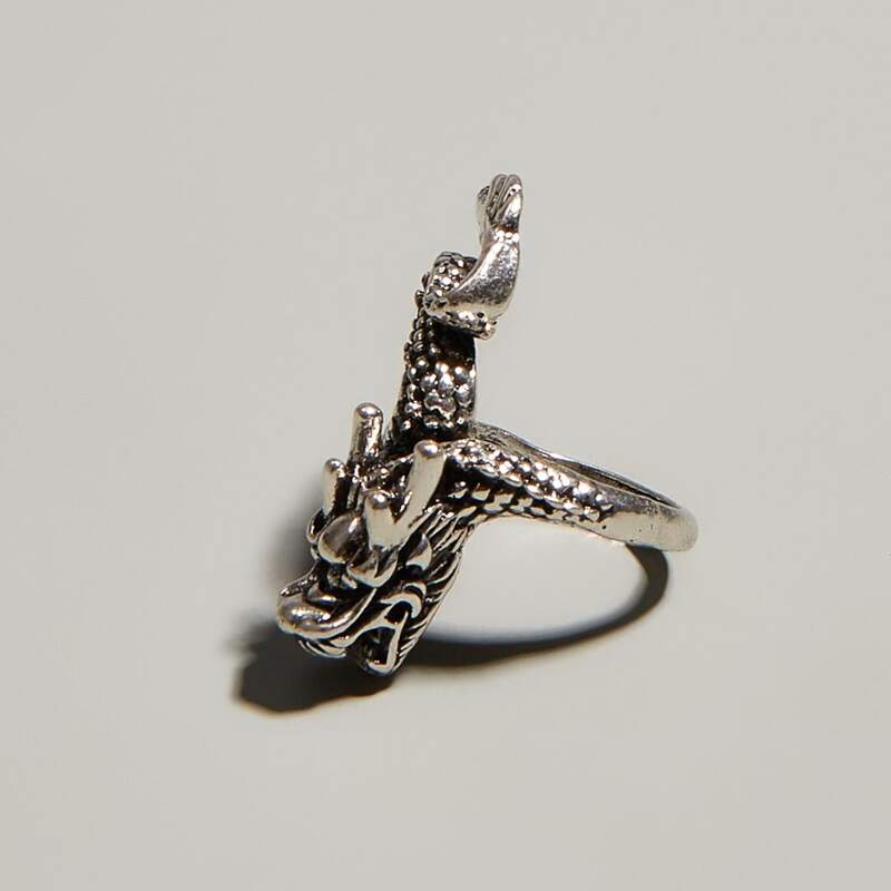 

Guys Dragon Design Ring, Silver