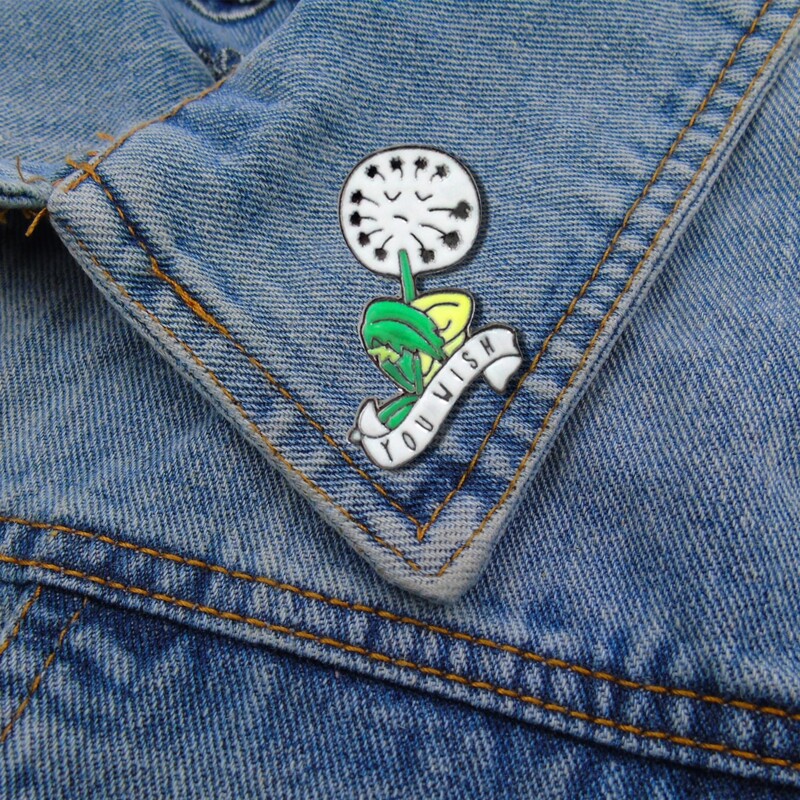 

Dandelion Design Brooch, Multicolor