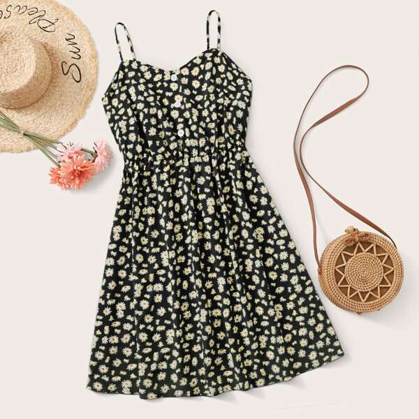 

Plus Daisy Floral Print Button Front Cami Dress, Multicolor