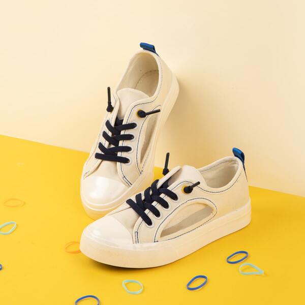 

Toddler Girls Cut-out Canvas Shoes, Beige