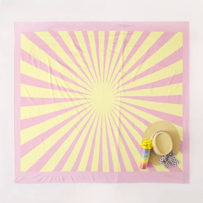 

Radial Print Beach Blanket, Multicolor
