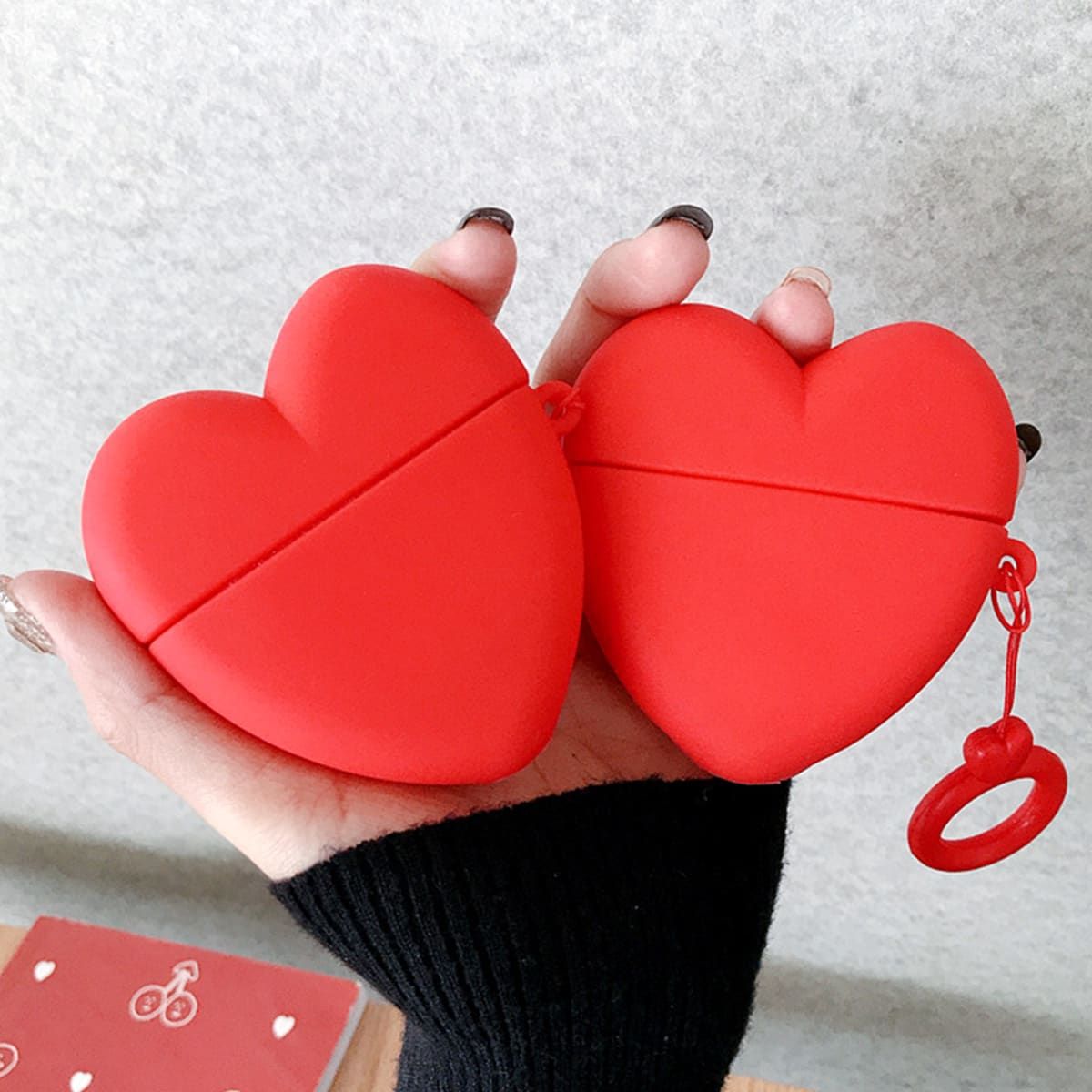 

1pc Heart Shaped Red AirPods Case