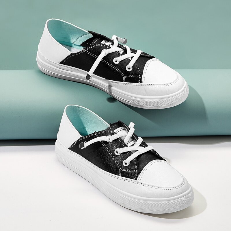 

Black & White Contrast Topstitch Sneakers, Black and white