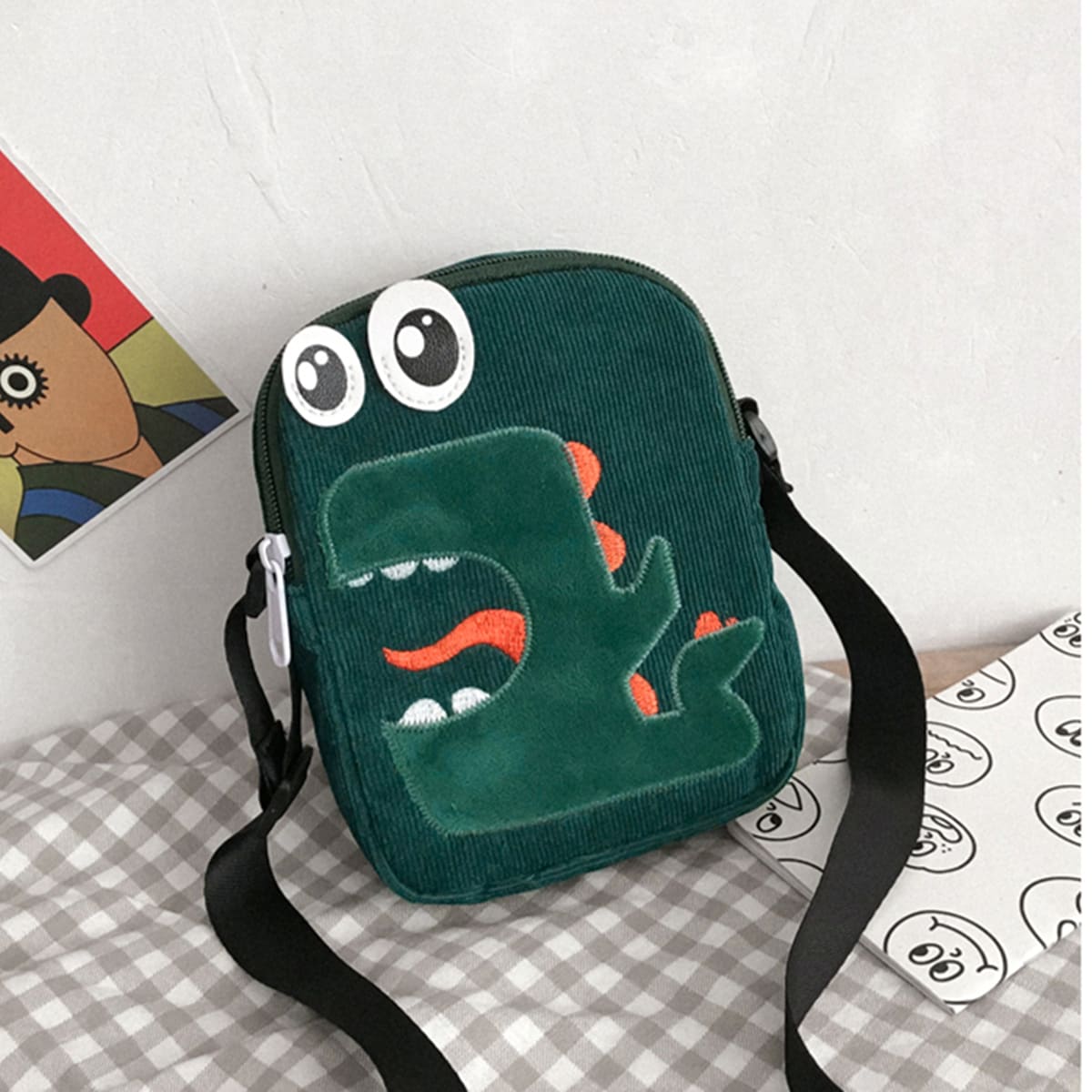 

Cartoon Dinosaur Crossbody Bag, Black