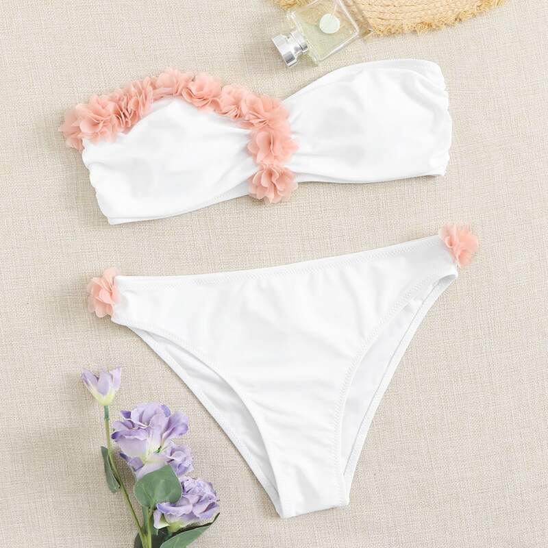 

Contrast Flower Bandeau Bikini Swimsuit, White