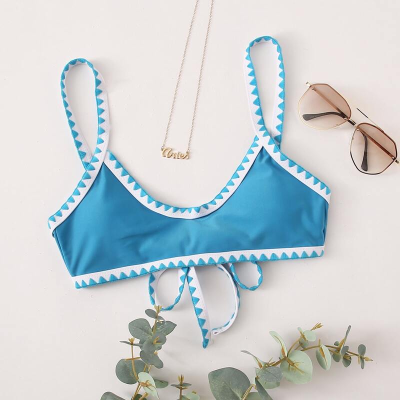 

Zigzag Trim Lace-up Back Bikini Top, Blue