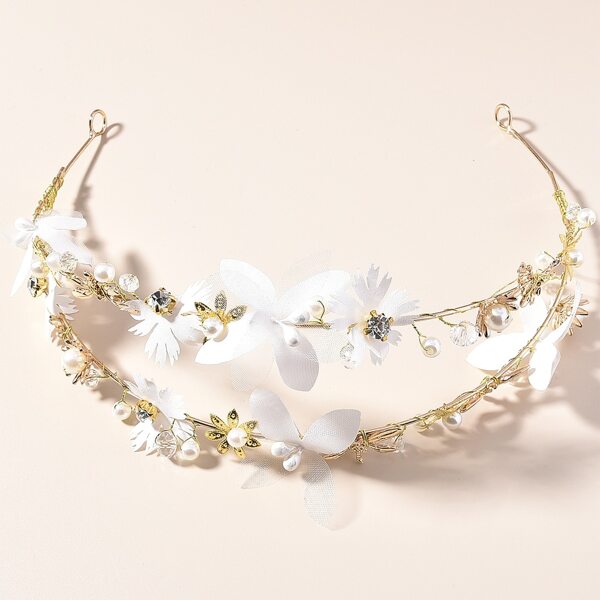 

Floral Decor Hair Accessory, White