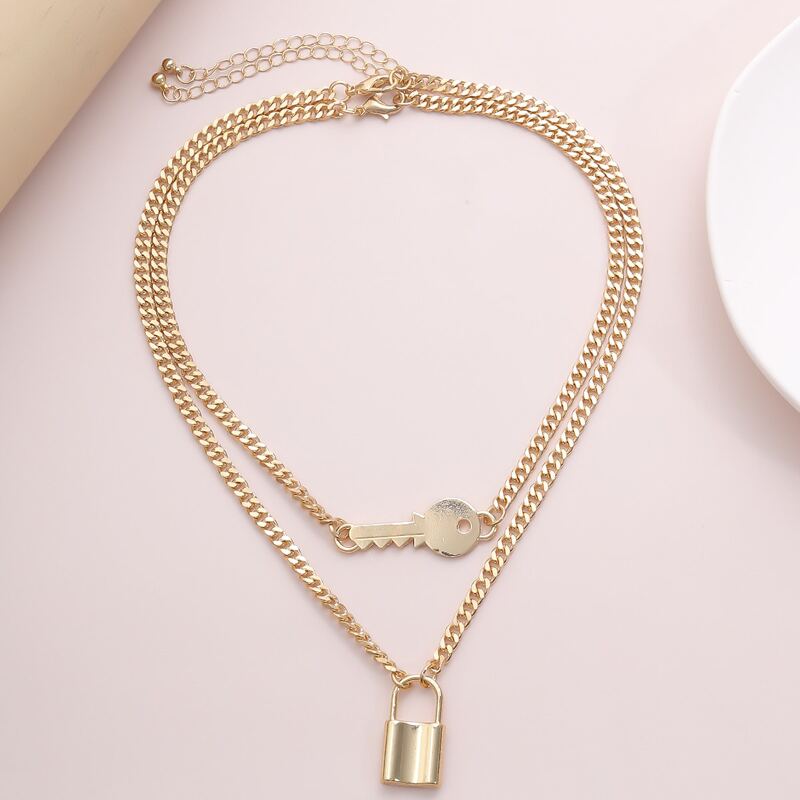 

2pcs Lock Charm Necklace, Gold