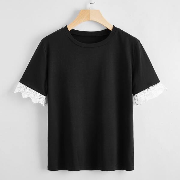 

Contrast Lace Sleeve Cuff Tee, Black
