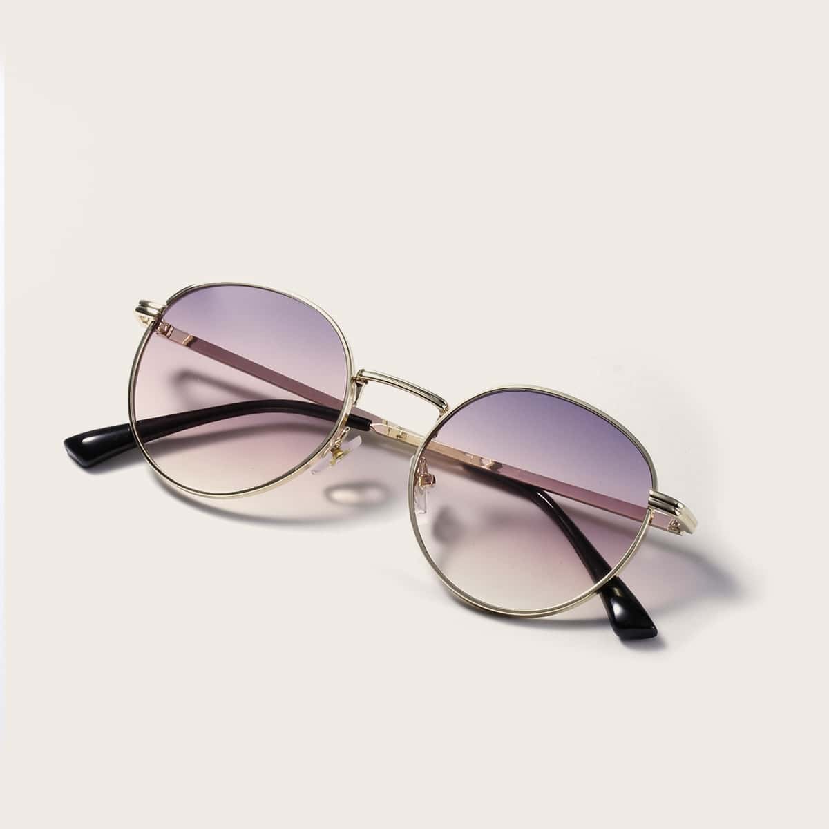 

Gradient Lens Sunglasses