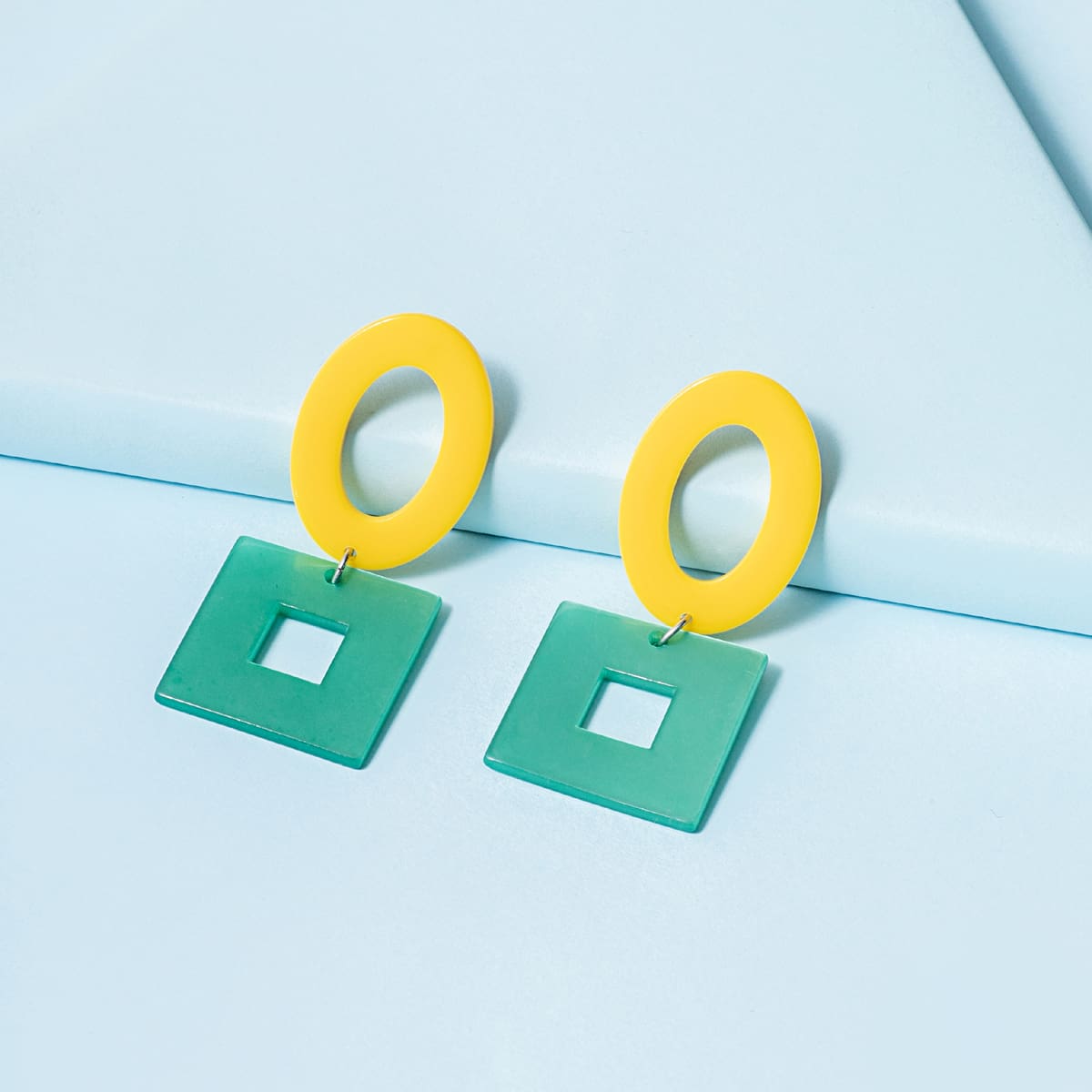 

Color Block Geometric Drop Earrings, Multicolor