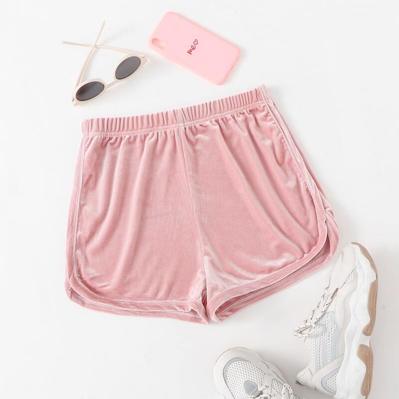 

Velvet Dolphin Shorts, Baby pink