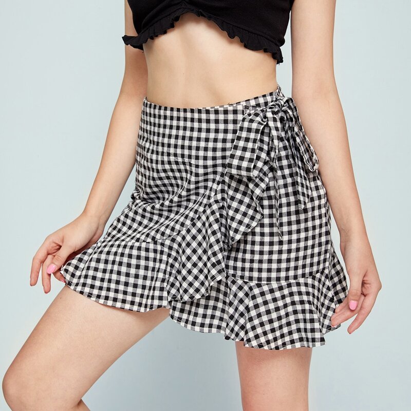 

Gingham Ruffle Wrap Skirt, Black and white