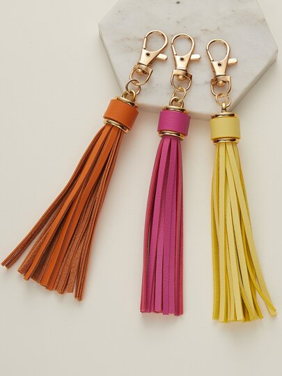 سلسلة المفتاح السحرية بالشرابة 3قطعات