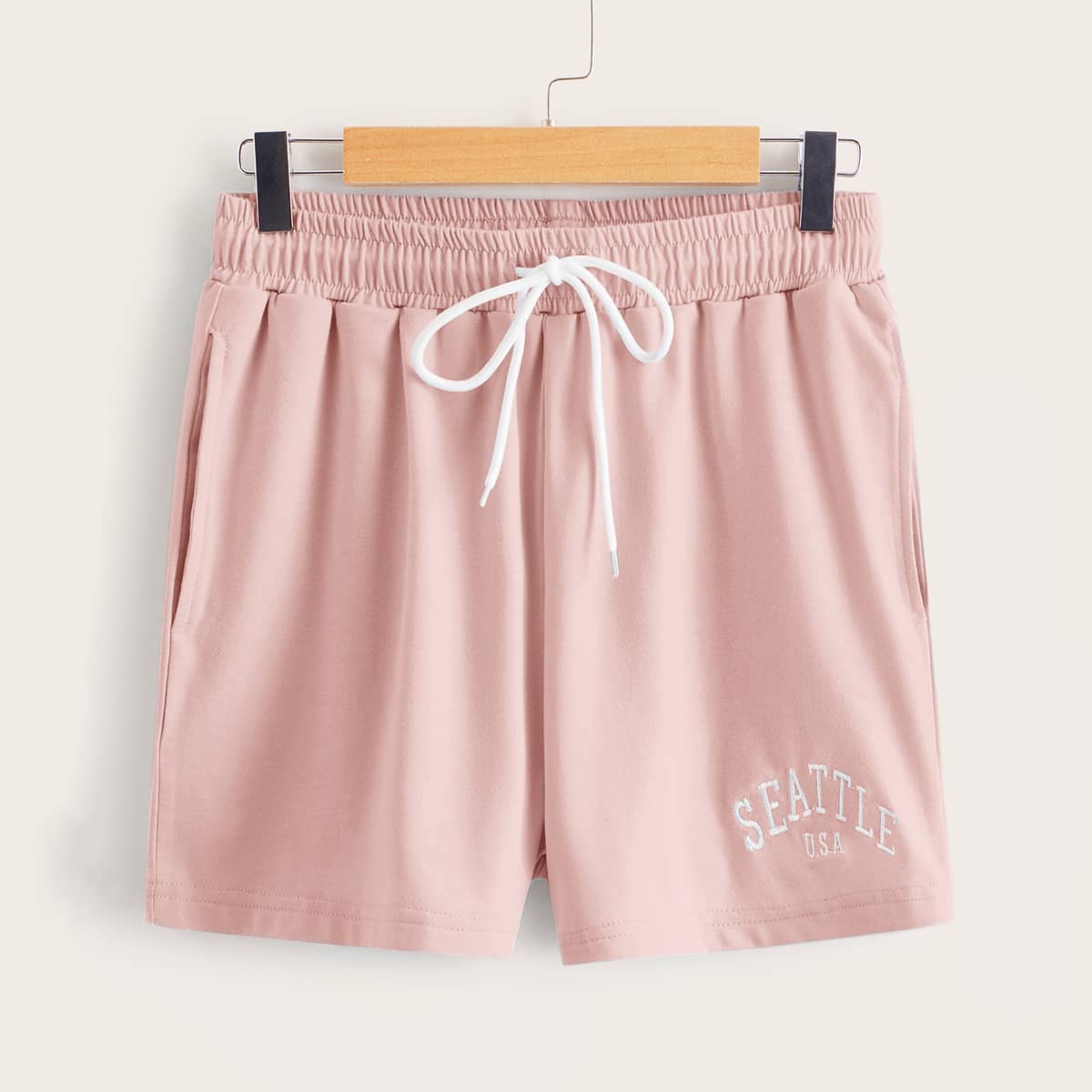 

Letter Embroidery Shorts, Baby pink