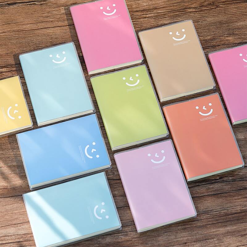 

1pack Smiley Print Cover Random Notebook, Multicolor