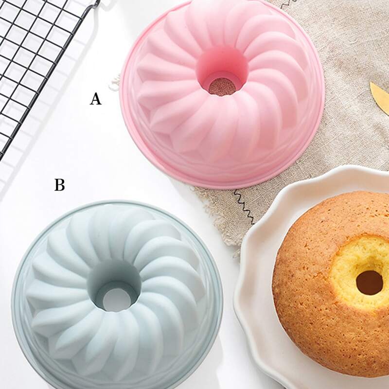 

1pc 6 Inch Donut Mold, Multicolor