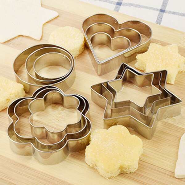 

12pcs Stainless Steel Cake Mold, Silver
