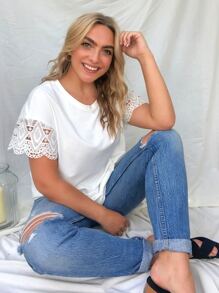 SHEIN Clasi 大碼落肩緹花蕾絲素色上衣 - 白色 - 查看 1