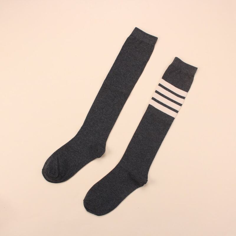 

Striped Pattern High Socks, Grey
