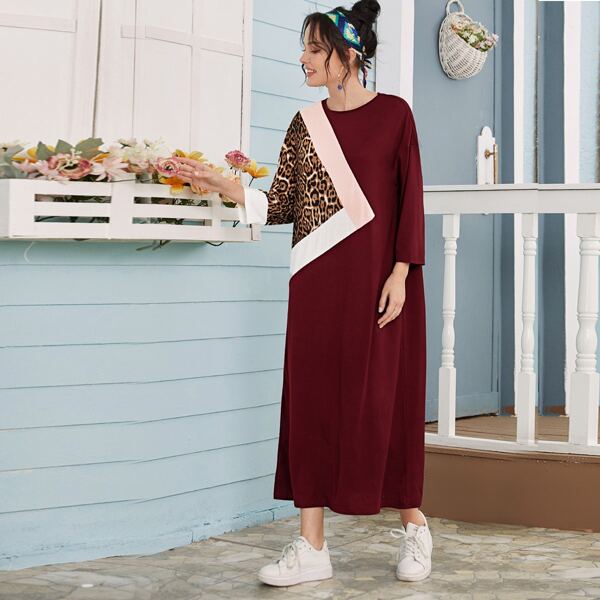 

Leopard Print Cut-and-sew Tee Dress, Maroon