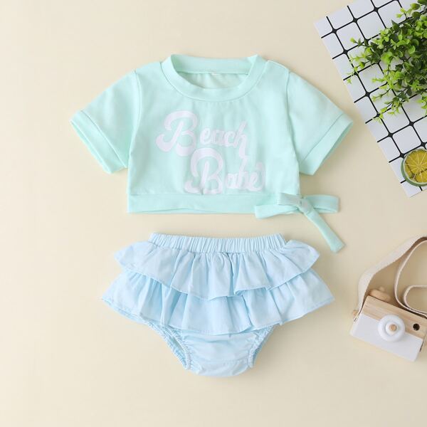 

Toddler Girls Letter Graphic Bow Tee With Ruffle Trim Shorts, Multicolor