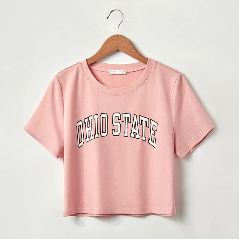 

Letter Graphic Crop Tee, Baby pink