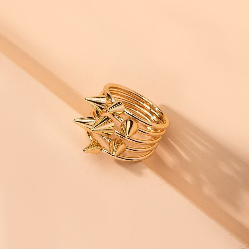 

Studded Decor Ring, Gold