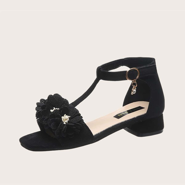 

Girls Floral Appliques T Strap Sandals, Black