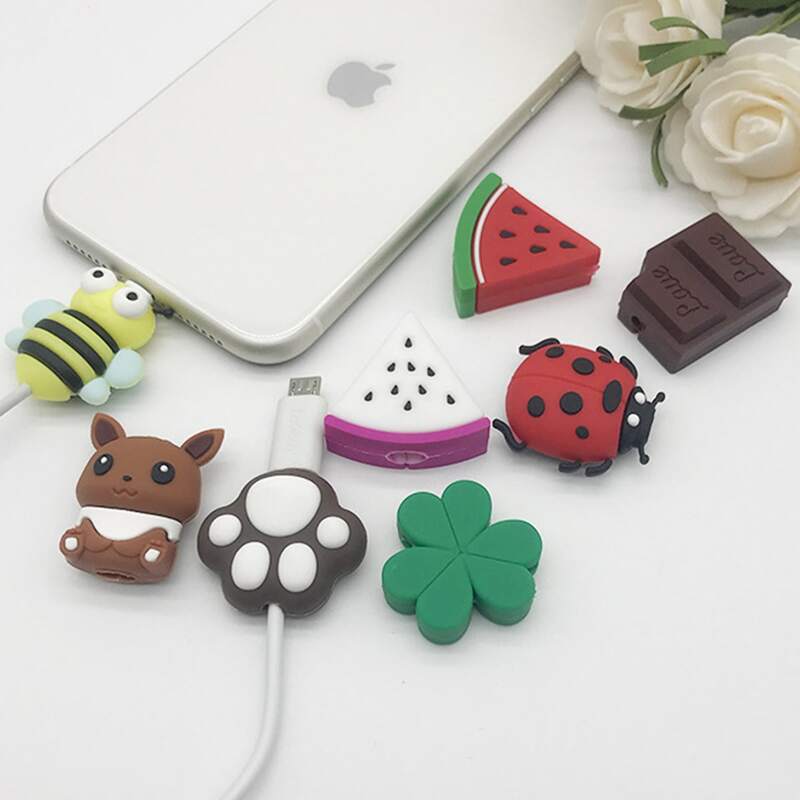 

2pcs Random Cartoon Data Line Protector, Multicolor
