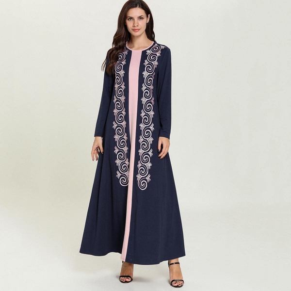 

Geo Embroidered Tee Dress, Navy blue