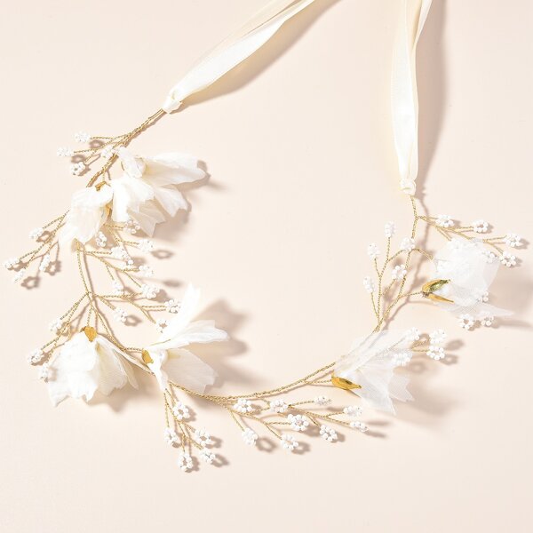 

Flower Decor Hair Accessory, White