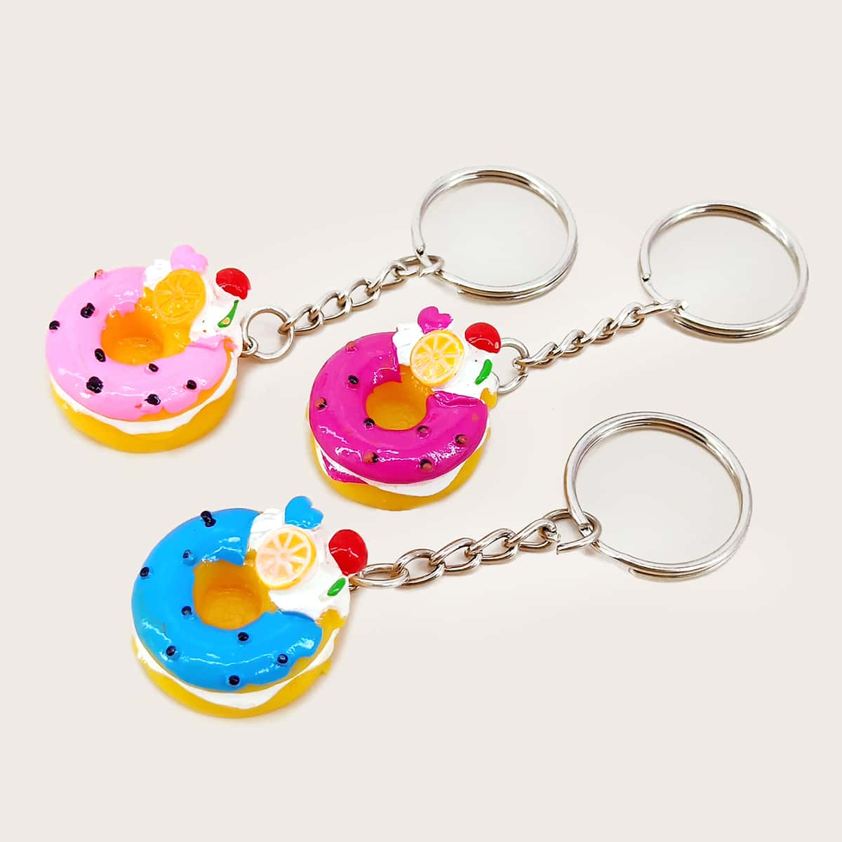 

3pcs Donuts Charm Keychain, Multicolor