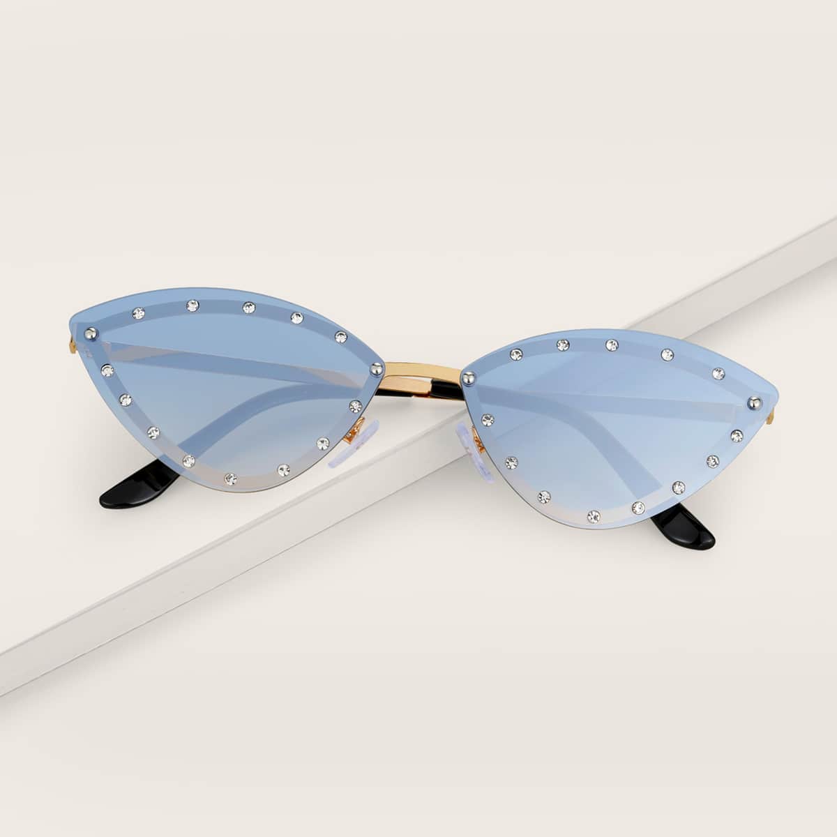 

Cat Eye Sunglasses, Blue