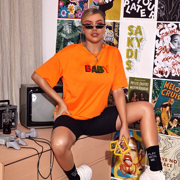 

Drop Shoulder Letter Graphic Tee, Orange