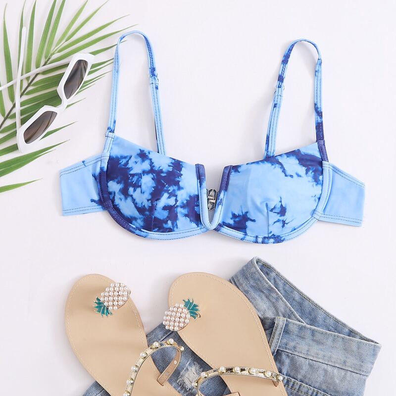 

Tie Dye V Wired Underwire Bikini Top, Baby blue