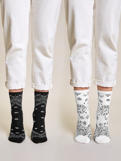 2pairs Paisley Pattern Socks