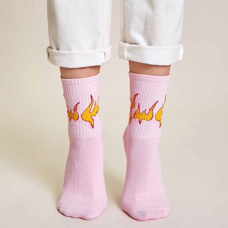

Flame Pattern Socks, Pink