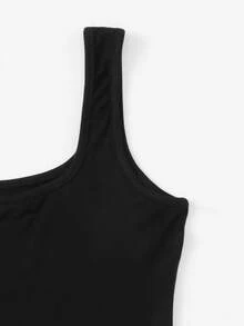 SHEIN Crop Tank Top & Cycling Shorts Set - Black - View 4