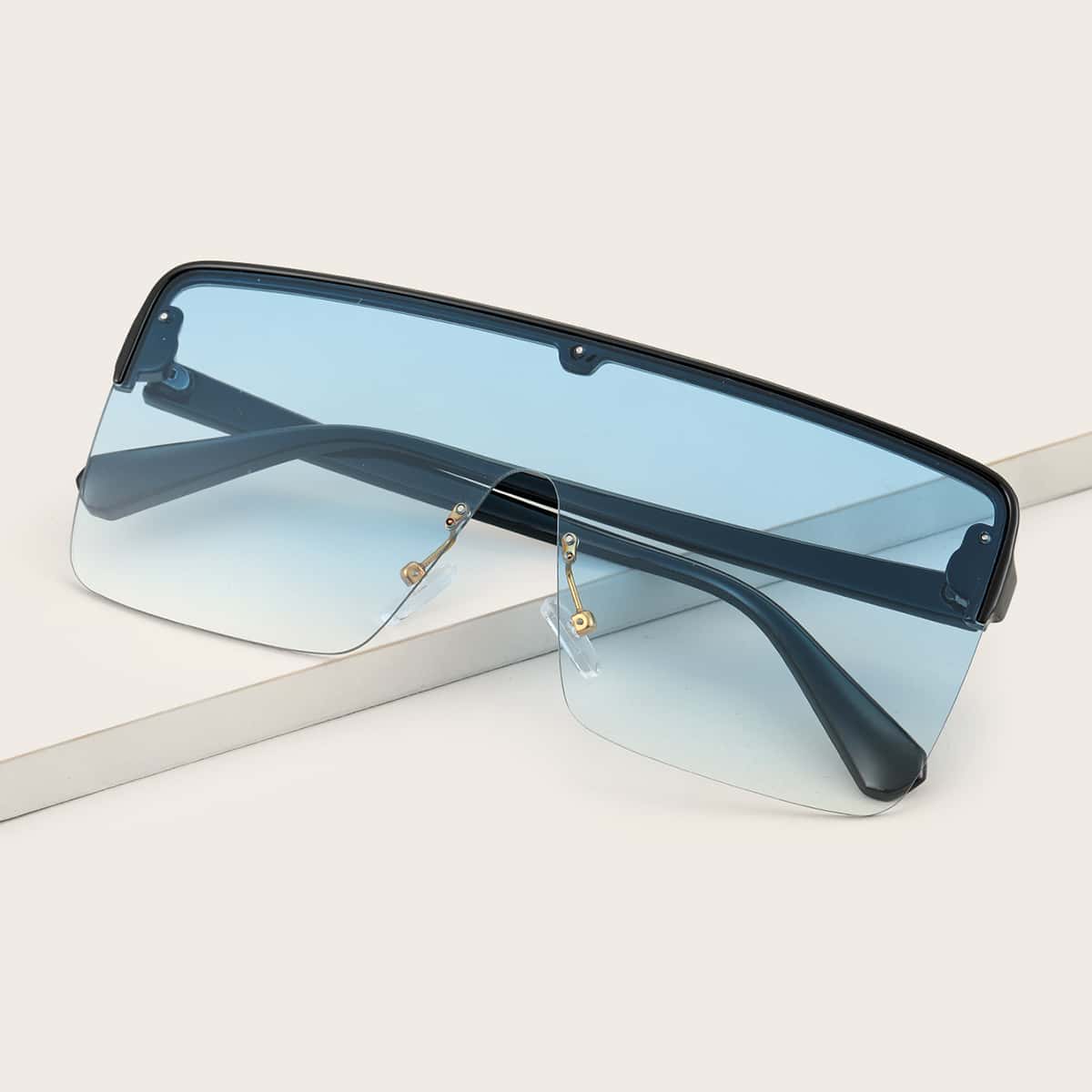

Flat Top Shield Sunglasses, Blue