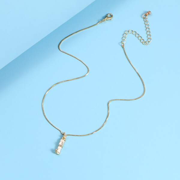 

Rhinestone Decor Geometric Charm Necklace, Gold
