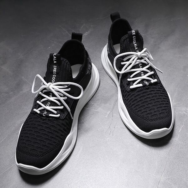 

Men Letter Graphic Lace-up Front Sneakers, Black