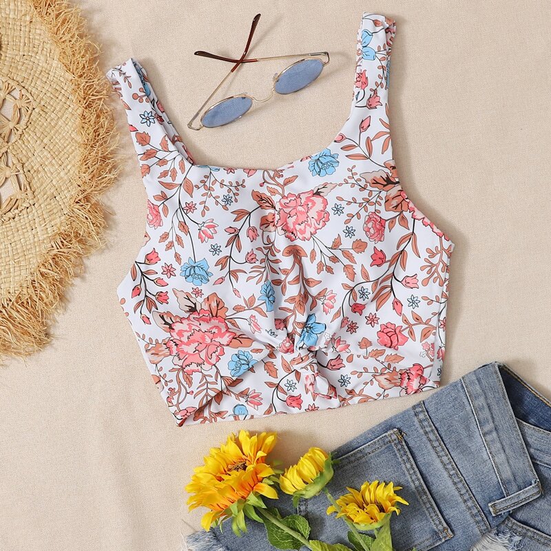 

Floral Knot Hem Bikini Top, Multicolor