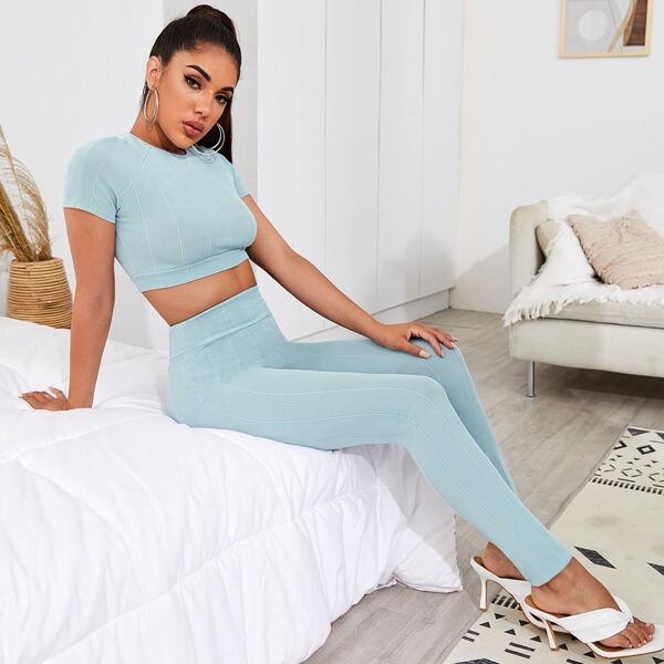 

Solid Raglan Sleeve Crop Top & Leggings Set, Mint blue