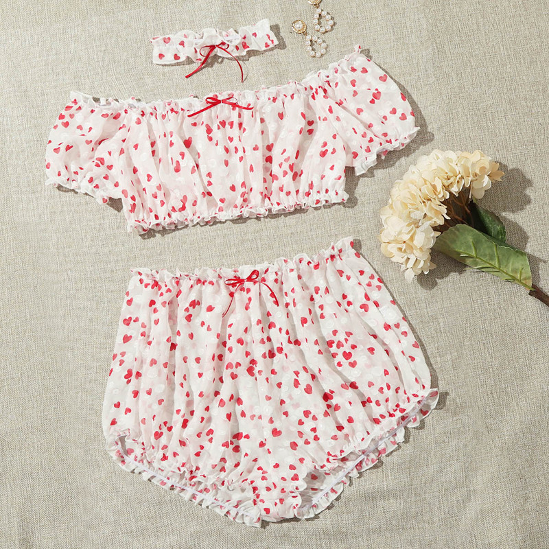 

Heart Frill Trim Lingerie Set, Multicolor